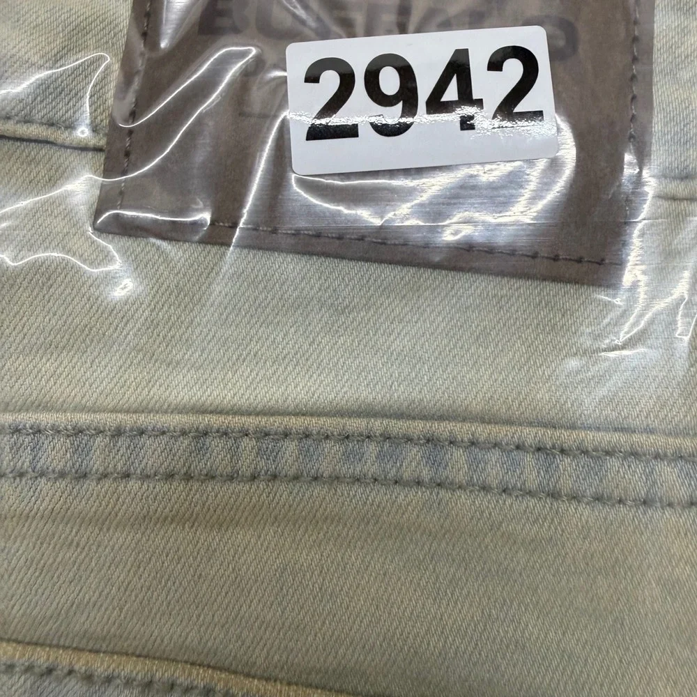 Buffalo David Bitton Jeans Mens 33x30 Light Wash Ash Slim Fit Dirty Blasted New